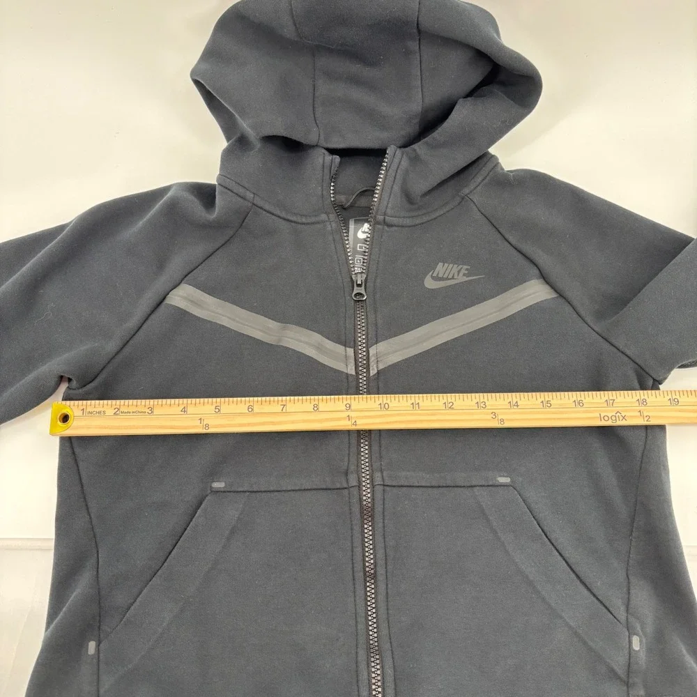 Nike Tech Fleece Hoodie Kids Large Black‎ Excellent Loose Fit Full Zip Jacket